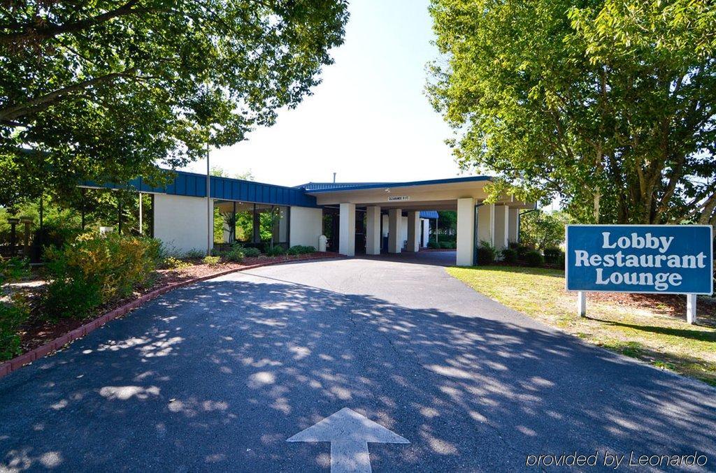 Best Western Crossroads Inn DeFuniak Springs Exterior photo