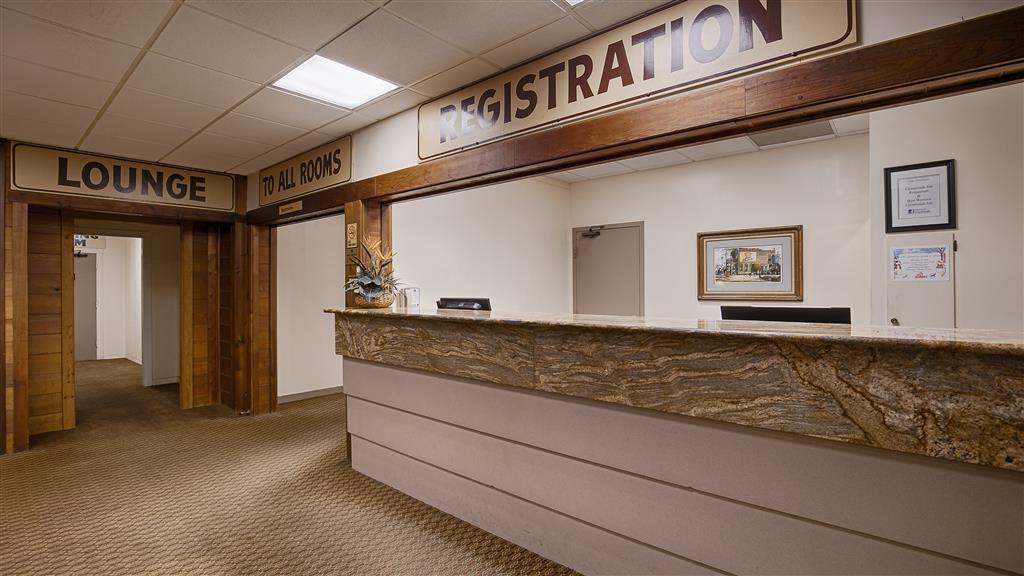 Best Western Crossroads Inn DeFuniak Springs Interior photo